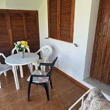 Casa Con Piscina Comunitaria *